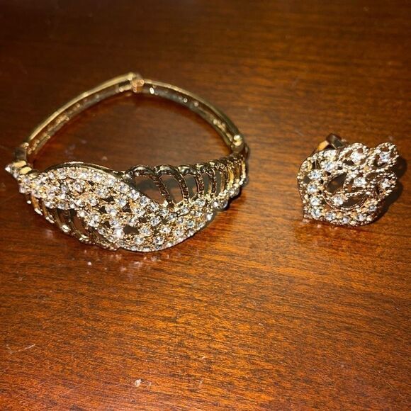 Jewelry - Formal Bracelet and ring gold tone crystal set